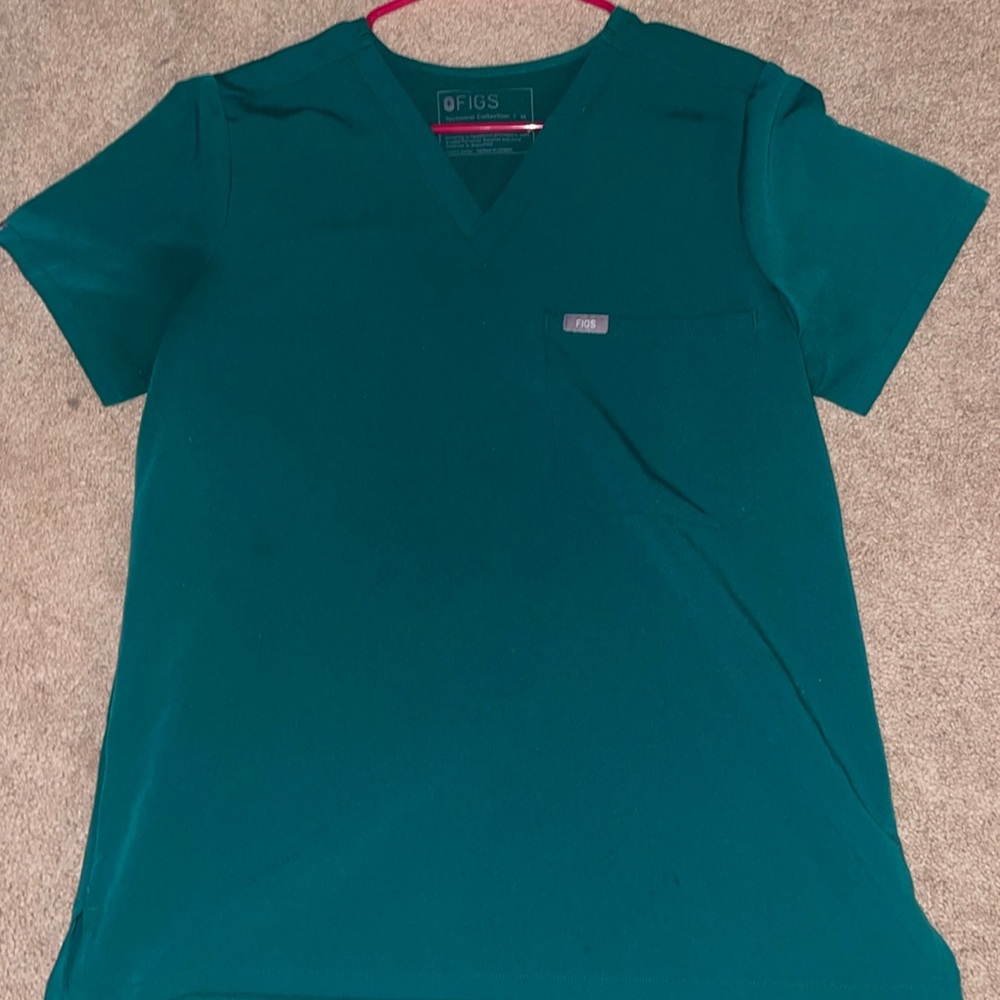 Hunter Green Catarina - One-Pocket Scrub Top